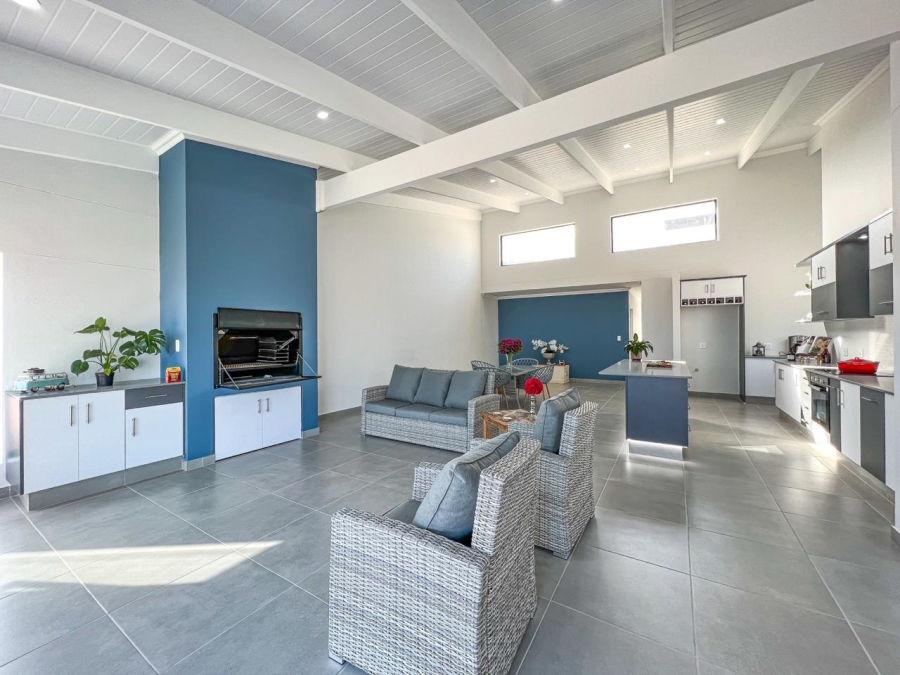 To Let 3 Bedroom Property for Rent in Dana Bay Western Cape
